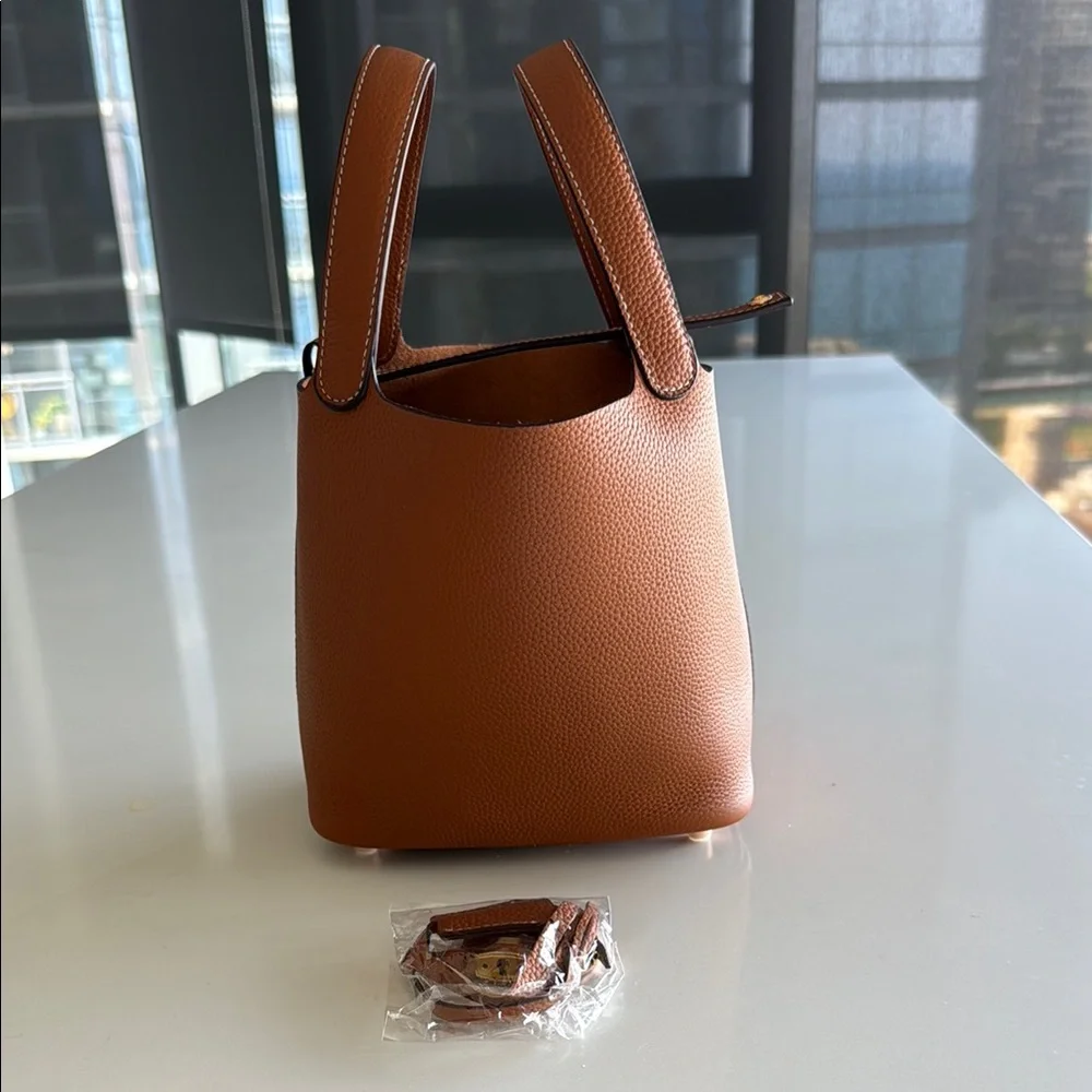 Picotin  "Inspired By" Hand Bag - Picture 2 of 5